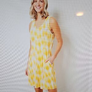 Zuda Z-Cool Active Fit And Flare Yellow and White Sleeveless Dress